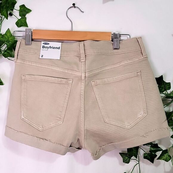 Old Navy. Boyfriend Shorts. Mid-Rise. Size 2. NWT - Picture 2 of 9